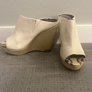Sam Edelman Cream and Tan Wedge mule Sandals 9.5